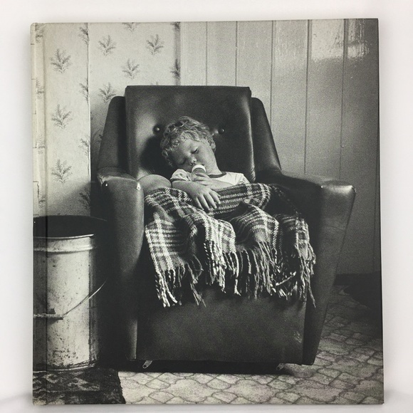 Ireland Ever: The Photographs Of Jill Freedman Hardcover Coffee Table Book - Picture 5 of 10
